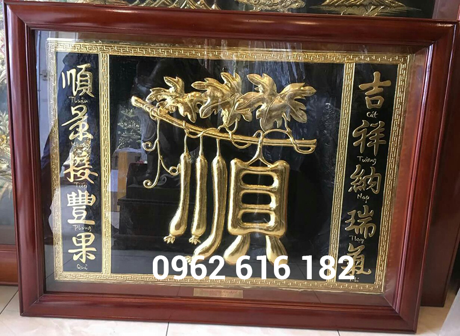 Chữ Thuận mạ vàng 24k